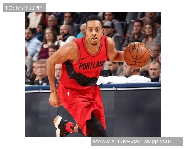 克雷格波特精彩表现撤步远投被犯规成功打成三分加一