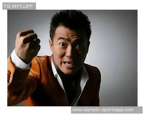 三场不败零失球展现希望黄健翔呼吁关注中国足球的复苏之路